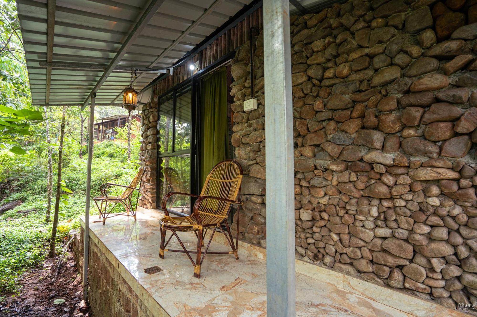 Holistic Stay Eco-Resort & Ayurvedic Retreat Paithalmala المظهر الخارجي الصورة