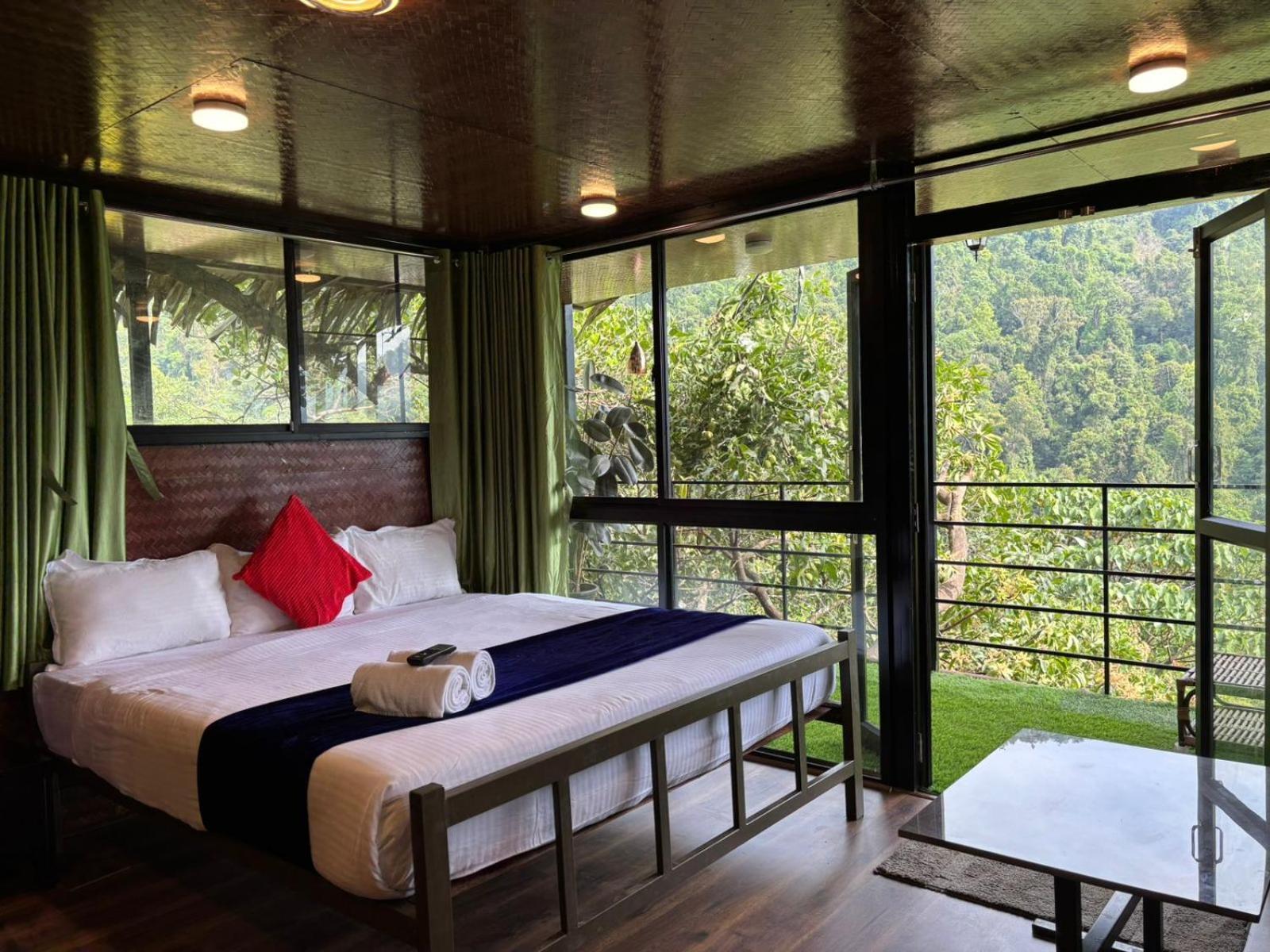 Holistic Stay Eco-Resort & Ayurvedic Retreat Paithalmala المظهر الخارجي الصورة